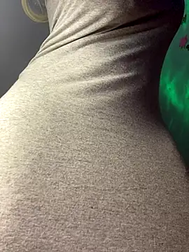 Cherrytowild online show from 30, 10, 2025