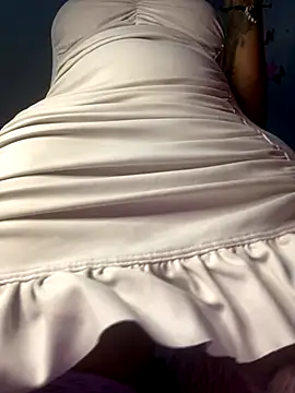 Cherrytowild online show from 12, 11, 2025