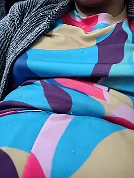 Snapshot of Aaradhya chatting on 11, 1, 2025 Aaradhya online show from 11, 1, 2025