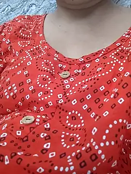 Snapshot of Aaradhya chatting on 18, 2, 2025 Aaradhya online show from 18, 2, 2025