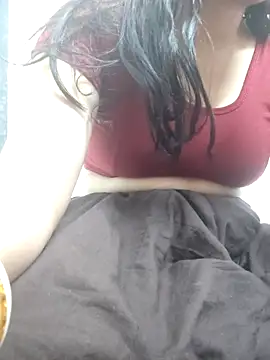 Snapshot of Aaradhya chatting on 14, 3, 2025 Aaradhya online show from 14, 3, 2025