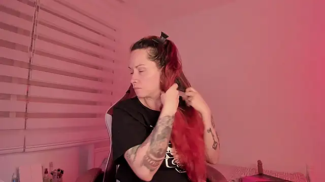 Snapshot of Domina_Deivis chatting on 22, 2, 2025 Domina Deivis online show from 22, 2, 2025