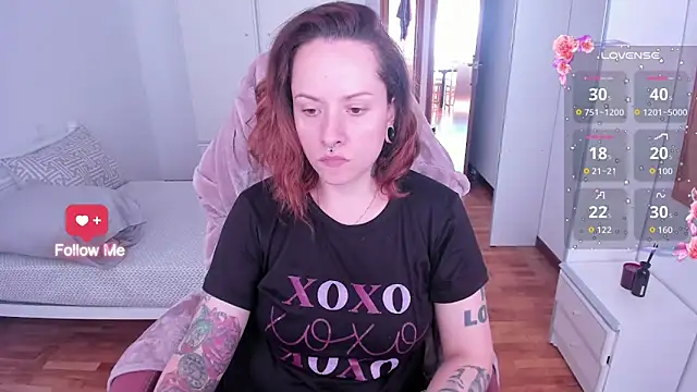 Snapshot of Domina_Deivis chatting on 15, 10, 2025 Domina Deivis online show from 15, 10, 2025