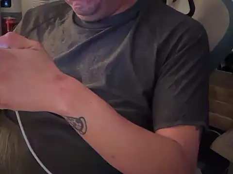 Mikeypnp1494 online show from 10, 11, 2025