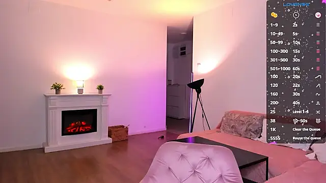 AnysaSmith online show from 1, 2, 2026