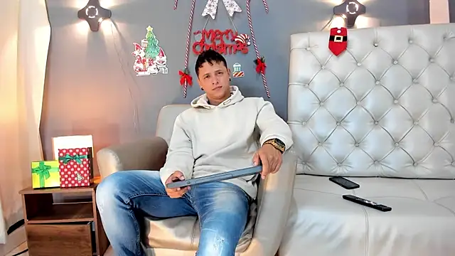 MITCHELL BURNS online show from 14, 12, 2024