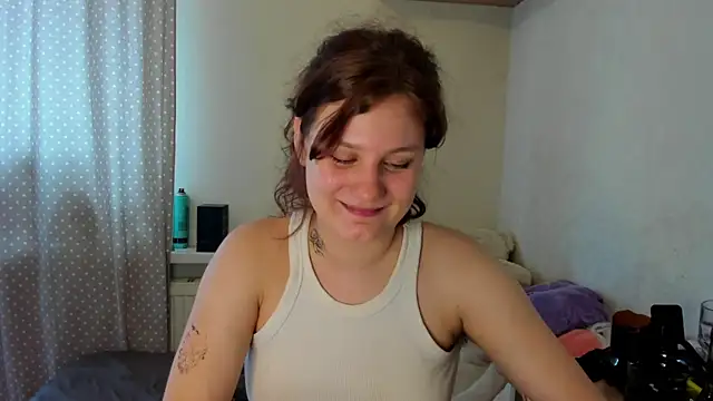 Snapshot of Charlotte_wow chatting on 28, 7, 2026 Charlotte wow online show from 28, 7, 2026