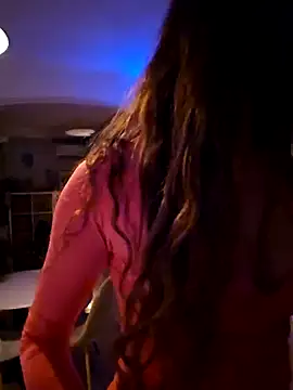 Snapshot of Luna_Kitanna chatting on 14, 12, 2024 Luna Kitanna online show from 14, 12, 2024