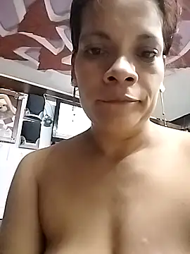 Snapshot of EscortRegina3535 chatting on 30, 9, 2025 EscortRegina3535 online show from 30, 9, 2025