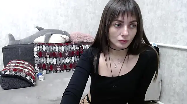 LikaLuis online show from 2, 2, 2025