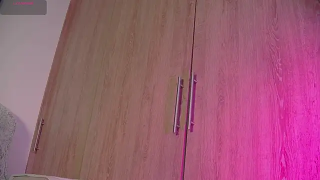 aidaadams online show from 14, 10, 2025