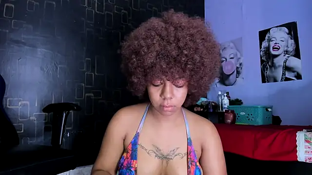 Alika01 online show from 15, 2, 2025