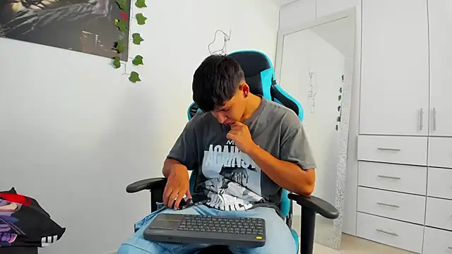 Bray Kevin online show from 14, 12, 2024