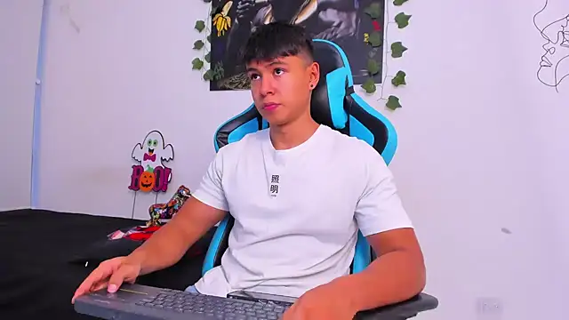 Bray Kevin online show from 25, 12, 2024