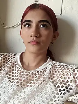 Snapshot of karol_cortes_18 chatting on 25, 1, 2025 karol cortes 18 online show from 25, 1, 2025