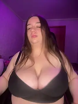 Snapshot of GabiBoobs chatting on 27, 6, 2026 GabiBoobs online show from 27, 6, 2026
