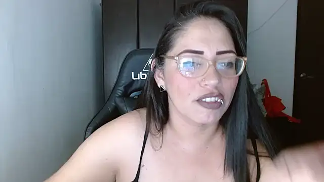 natashasmithe online show from 3, 3, 2025