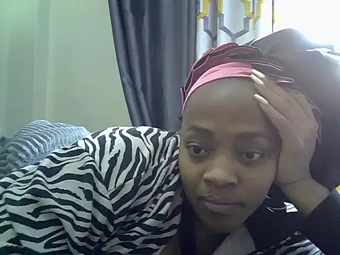 Snapshot of Brown_sexy chatting on 9, 7, 2026 Brown sexy online show from 9, 7, 2026
