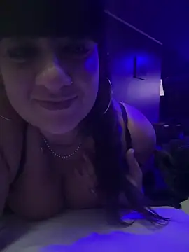 Snapshot of Sensualmente333 chatting on 7, 6, 2026 Sensualmente333 online show from 7, 6, 2026