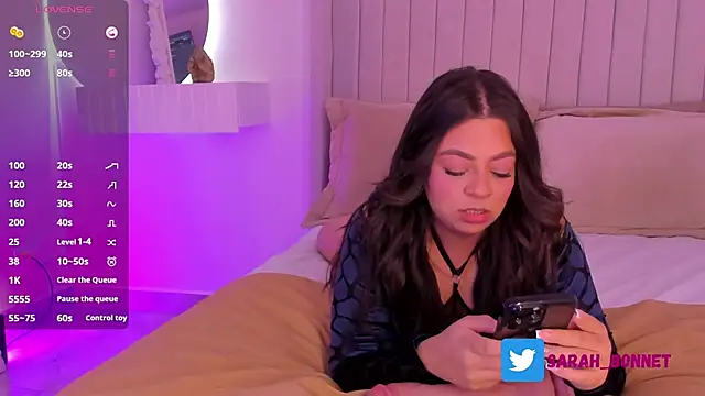 sarah-bonneth online show from 25, 2, 2025