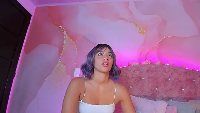 Khassia f32 online show from 5, 3, 2025