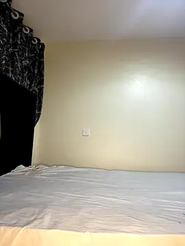 Sexy barb2 online show from 27, 9, 2025