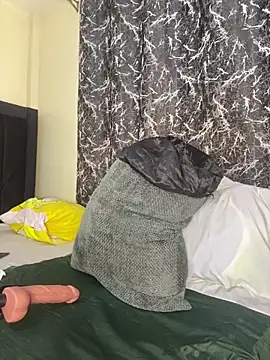 Sexy barb2 online show from 17, 2, 2026