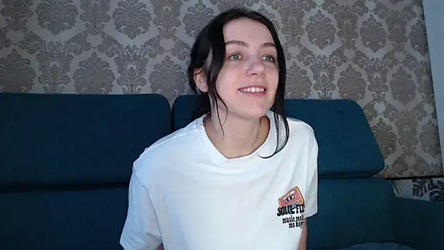 Louise Lavender online show from 26, 2, 2025