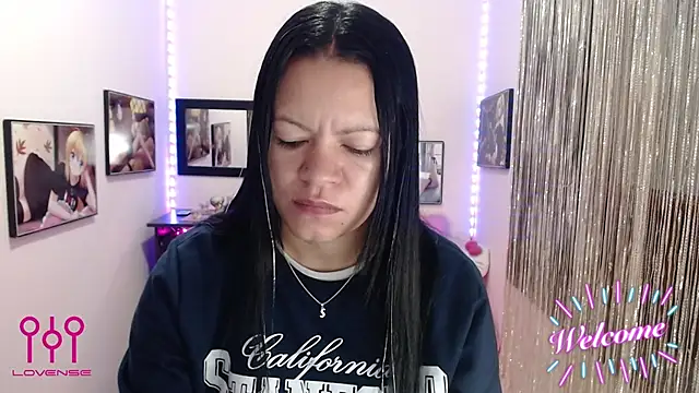 Cristal w online show from 23, 9, 2025