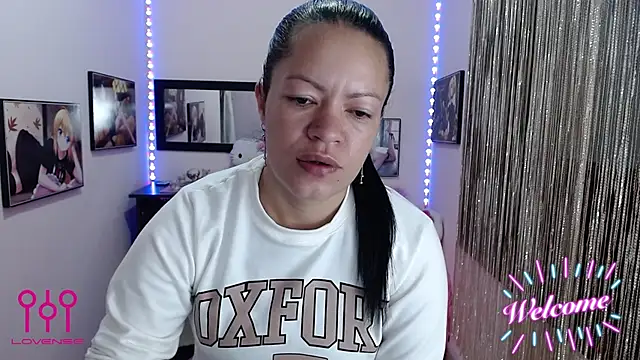 Cristal w online show from 10, 10, 2025