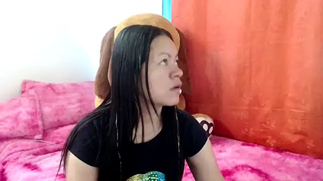 Cristal w online show from 19, 12, 2025