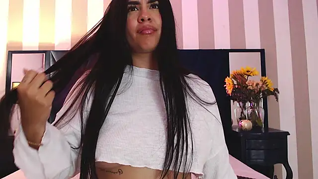 Snapshot of KattyPortman chatting on 6, 12, 2024 KattyPortman online show from 6, 12, 2024