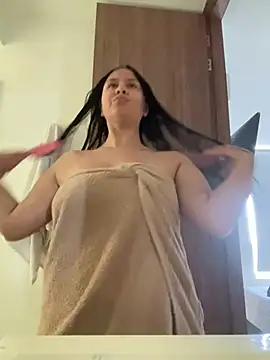 Snapshot of KattyPortman chatting on 24, 12, 2024 KattyPortman online show from 24, 12, 2024