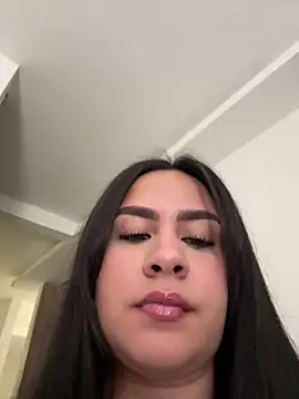 Snapshot of KattyPortman chatting on 18, 10, 2025 KattyPortman online show from 18, 10, 2025