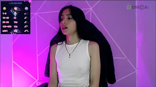 Snapshot of lilylouisee chatting on 2, 12, 2025 lilylouisee online show from 2, 12, 2025