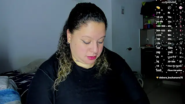 Snapshot of mariana_maze chatting on 19, 12, 2024 mariana maze online show from 19, 12, 2024