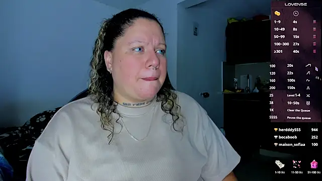 Snapshot of mariana_maze chatting on 9, 1, 2025 mariana maze online show from 9, 1, 2025