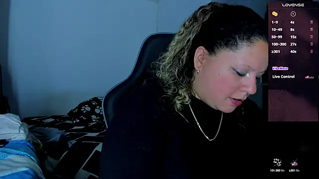 Snapshot of mariana_maze chatting on 22, 1, 2025 mariana maze online show from 22, 1, 2025