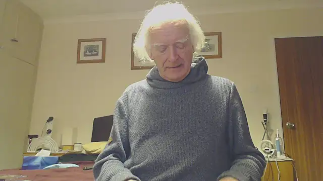 Snapshot of WaverlyKernow chatting on 23, 1, 2025 WaverlyKernow online show from 23, 1, 2025