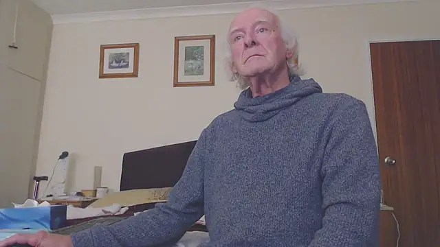 Snapshot of WaverlyKernow chatting on 27, 1, 2025 WaverlyKernow online show from 27, 1, 2025