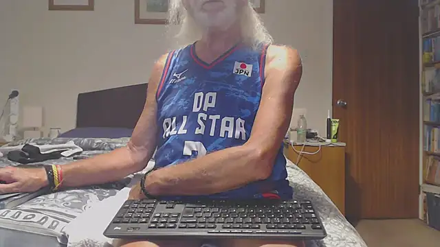 Snapshot of WaverlyKernow chatting on 19, 7, 2026 WaverlyKernow online show from 19, 7, 2026