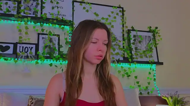 Real Tini online show from 5, 3, 2025