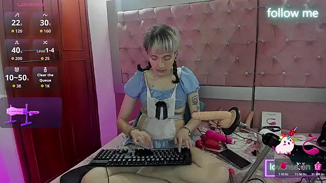 Snapshot of neeko_princes chatting on 18, 11, 2025 neeko princes online show from 18, 11, 2025