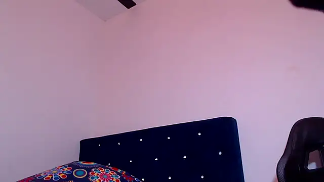 Aliice Doll online show from 5, 1, 2025