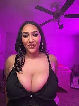 Snapshot of Lickplayofficial chatting on 17, 10, 2025 Lickplayofficial online show from 17, 10, 2025