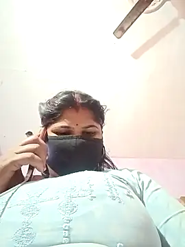 Hotmohni online show from 14, 2, 2025