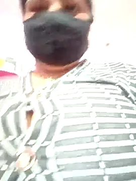 Hotmohni online show from 2, 3, 2025