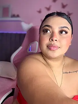 Emily cooper20 online show from 5, 12, 2025