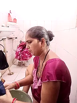 reemacouple007 online show from 8, 3, 2026