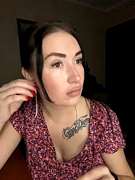 Roxana Bell online show from 3, 10, 2025